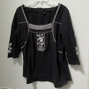 Women’s Avenue Plus Shirt with 3/4” sleeves